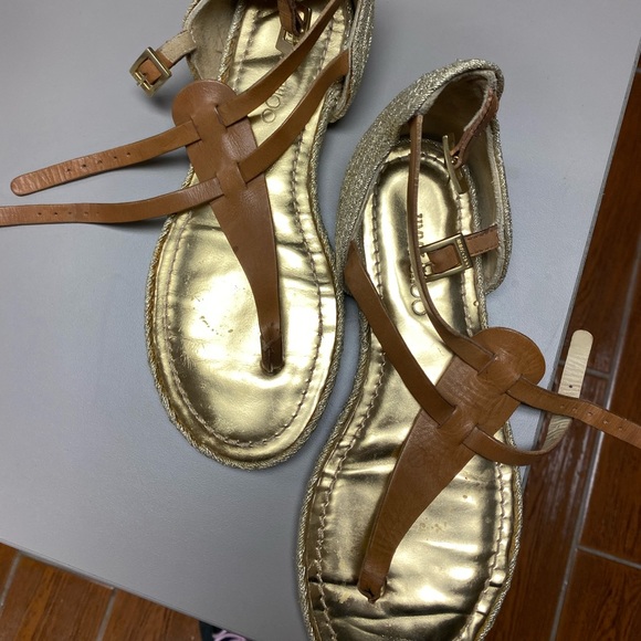 Jimmy choo Gold Sandals Gladiator Womens size 35 1/2 - Picture 2 of 11